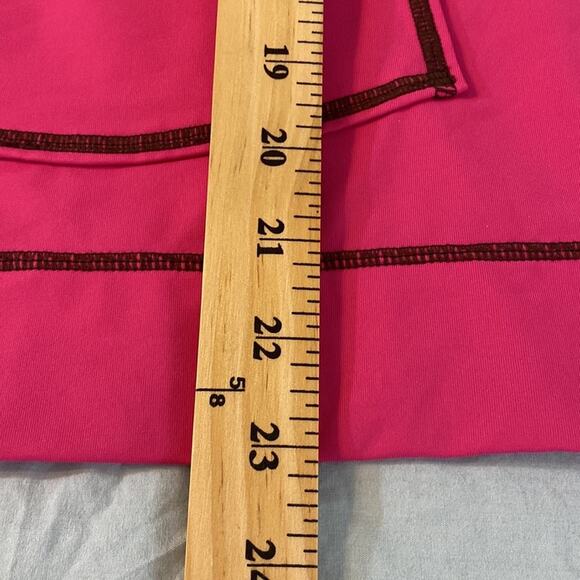 Athleta Swim Summer Shade Rashguard Tee Magenta Pink Size Medium - Picture 7 of 7